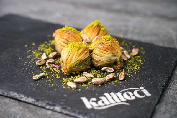 MİDYE BAKLAVA